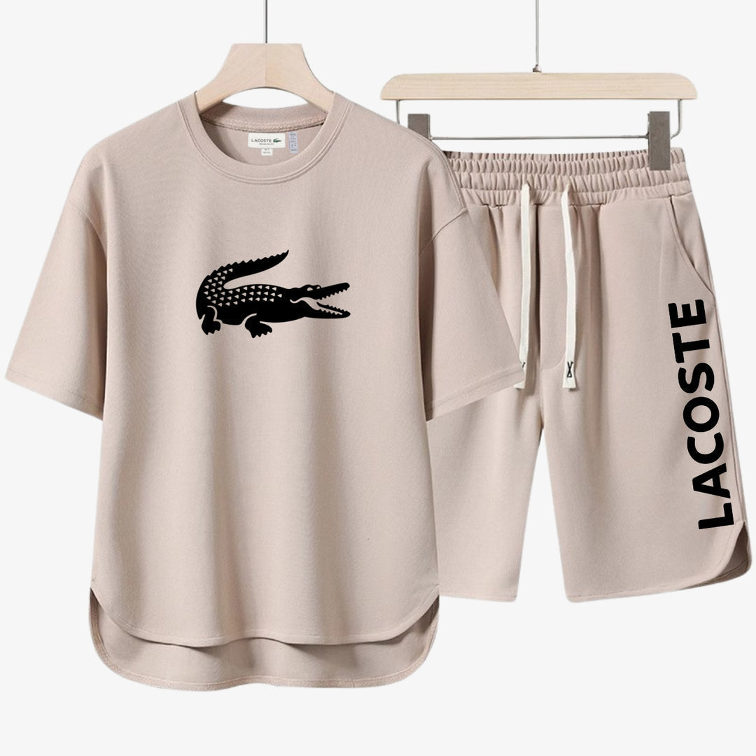 Sommer-Outfit für Herren - T-Shirt und Shorts