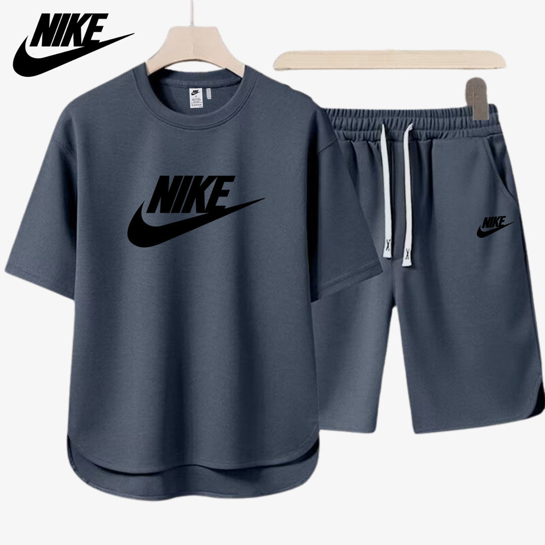 Lässiges Herren-Set || T-Shirt und Shorts