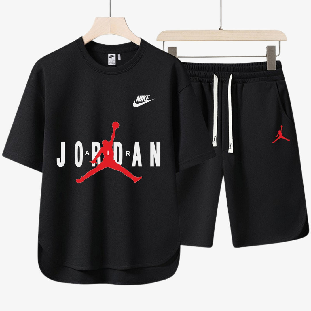 Lässiges Set für Herren - T-Shirt und Shorts