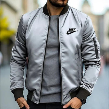 NK™ – Minimalistische Bomberjacke