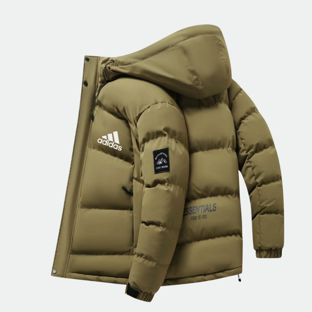 Gefütterte Jacke mit Kapuze