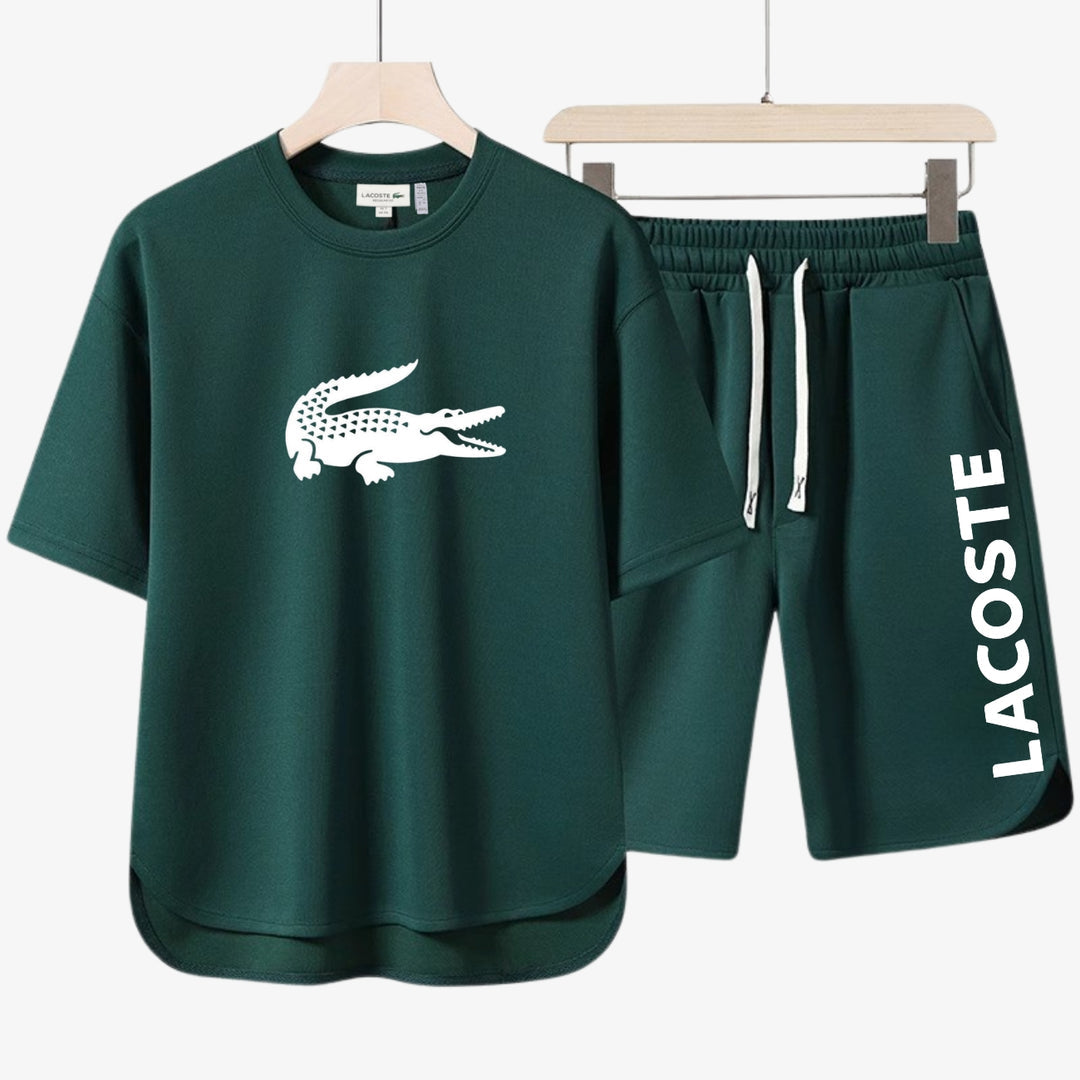 Sommer-Outfit für Herren - T-Shirt und Shorts