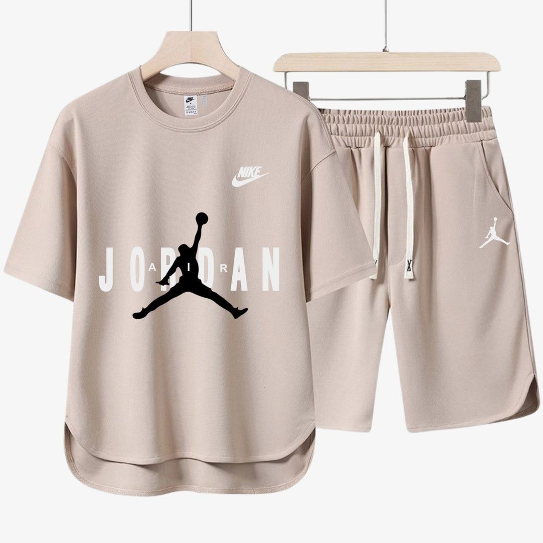 Lässiges Set für Herren - T-Shirt und Shorts